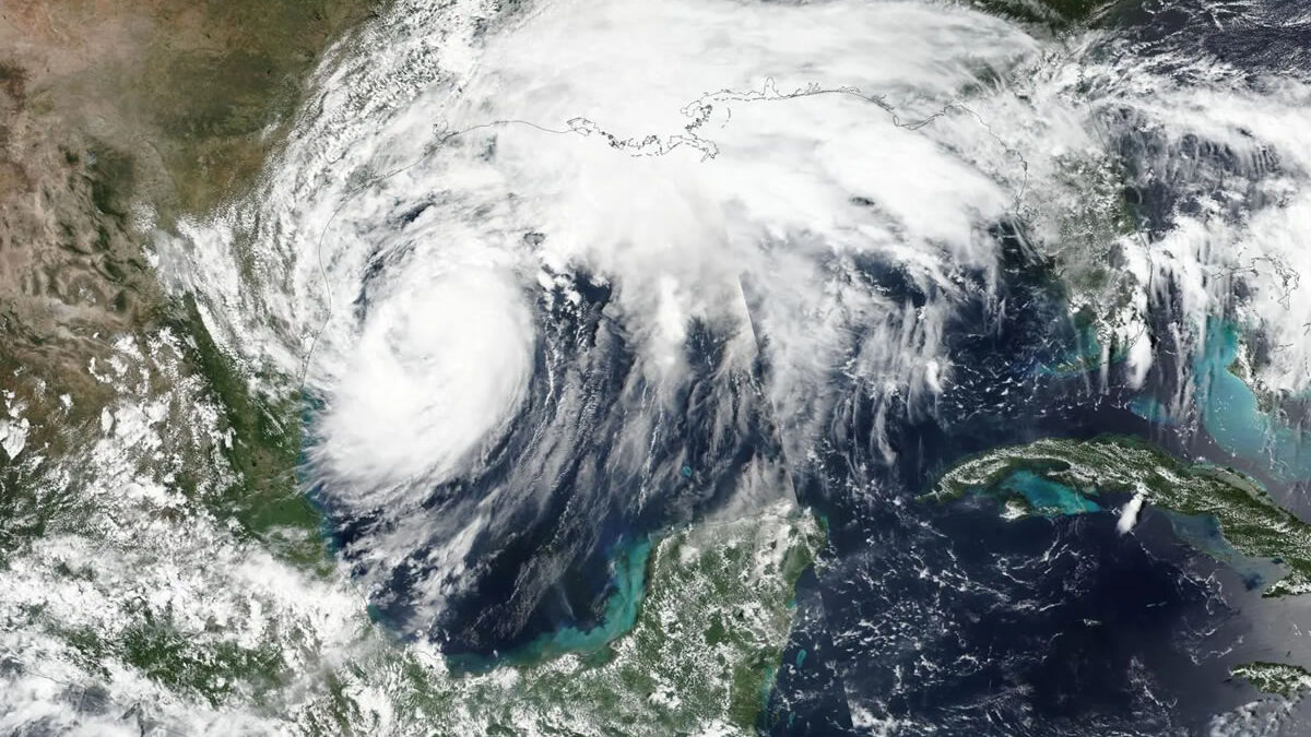 Huracán Francine causa estragos al tocar tierra en Luisiana, EE.UU.