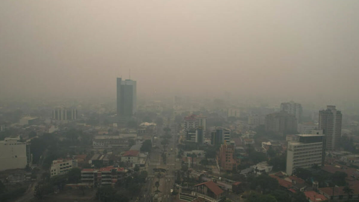 Incendios forestales deterioran la calidad del aire en ciudades de Bolivia