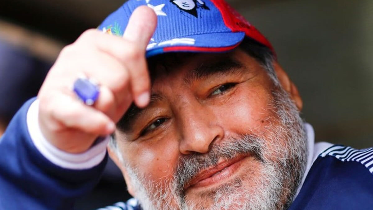 Aplazan juicio por la muerte de Diego Maradona hasta 2025