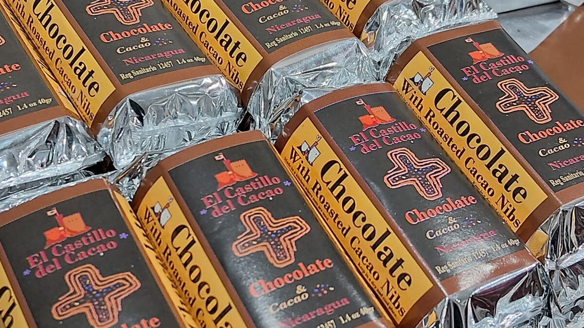 Nicaragüenses consumen chocolate nacional por ser más natural y de calidad