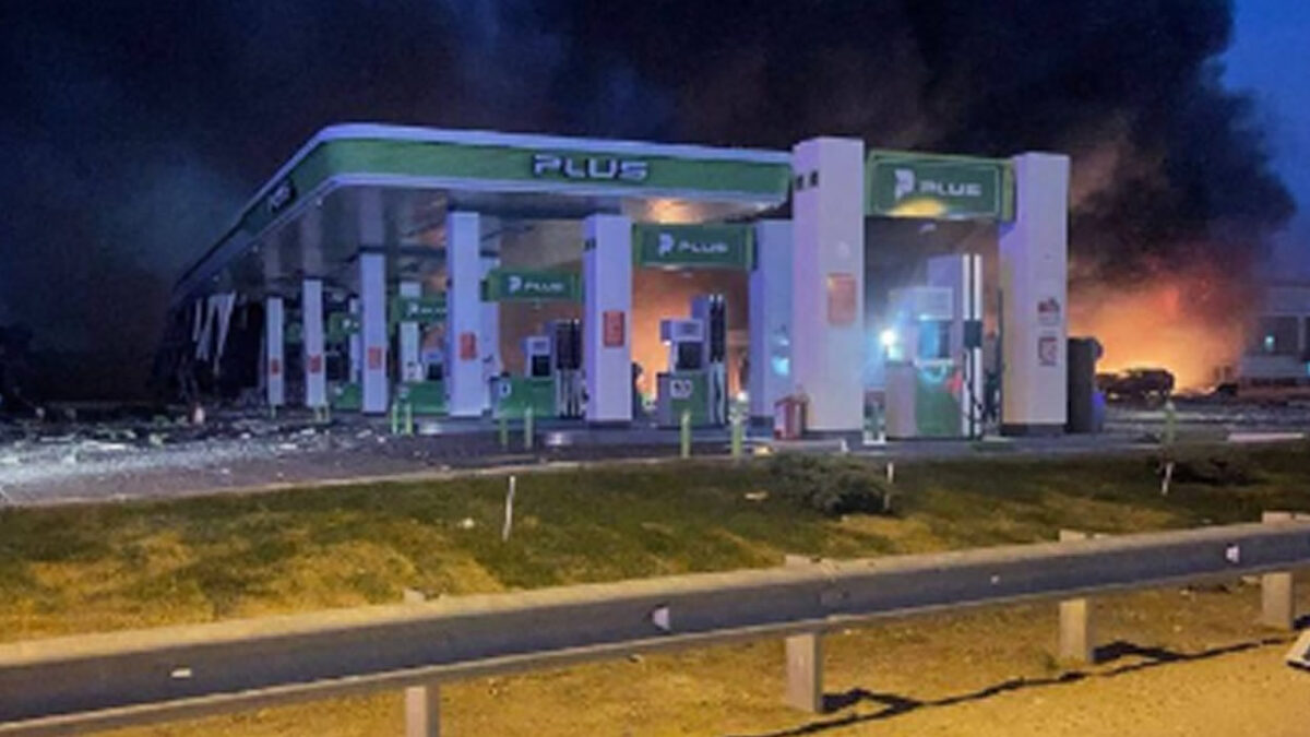 13 víctimas mortales deja explosión de una gasolinera en el sur de Rusia