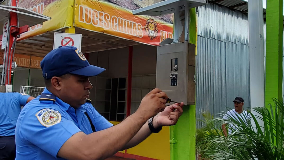 Bomberos realizan inspecciones en tramos de pólvora en la zona de Tiscapa