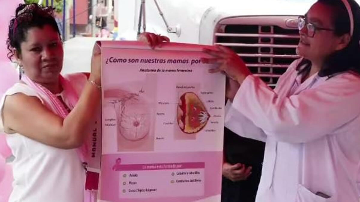 Sanmarqueñas previenen el cáncer de mama