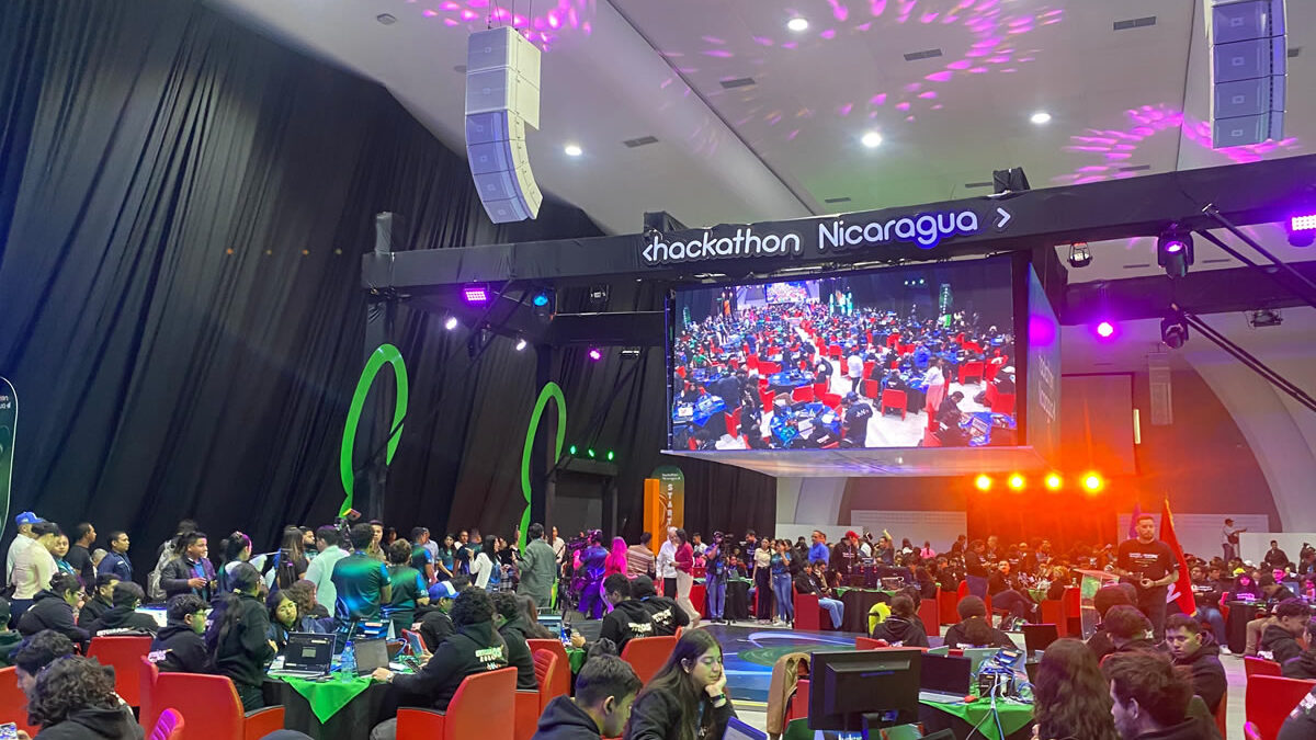 85 proyectos que aportarán al desarrollo participan en el Hackathon Nicaragua