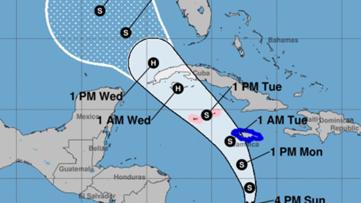 Decretan alerta de tormenta tropical en Jamaica