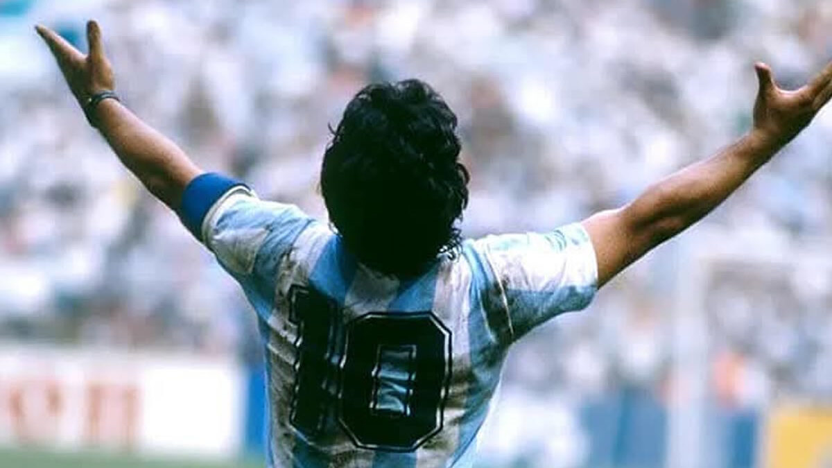 Recuerdan legado futbolístico de Diego Maradona, a cuatro años de su partida