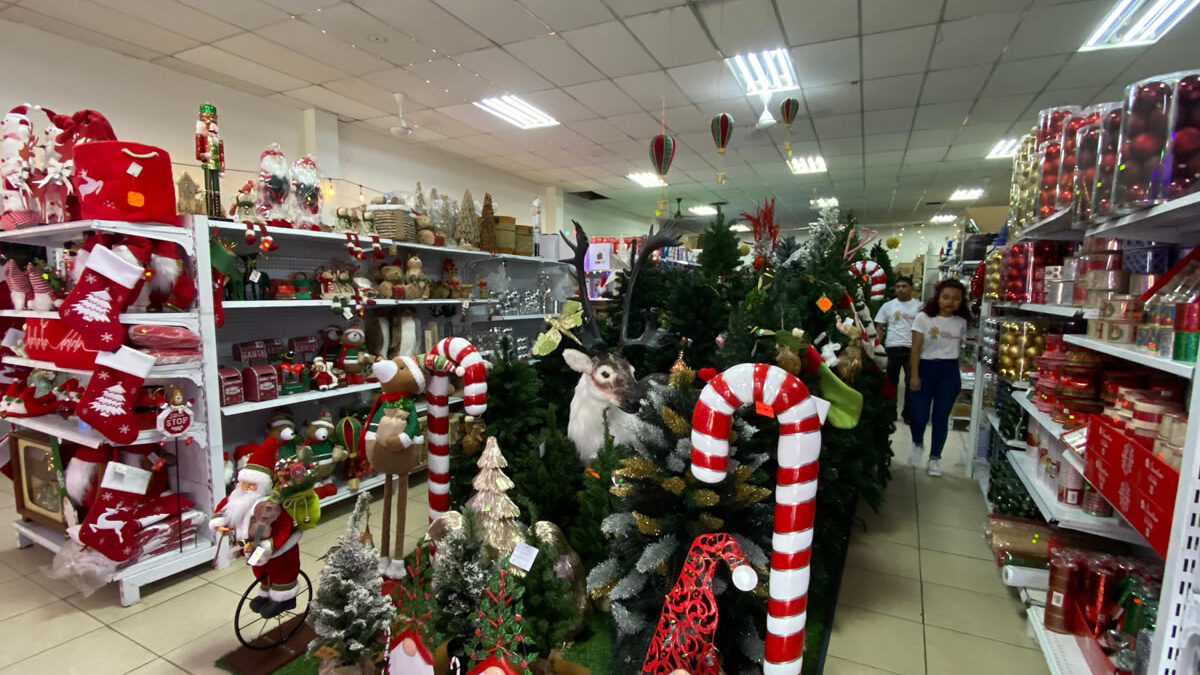 Mercados de Managua se preparan para la Navidad con gran variedad de productos