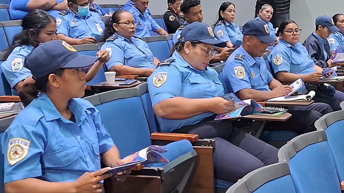 Promueven y fortalecen la unión familiar con cartilla «Familias, Esperanza, Seguridad y Paz»