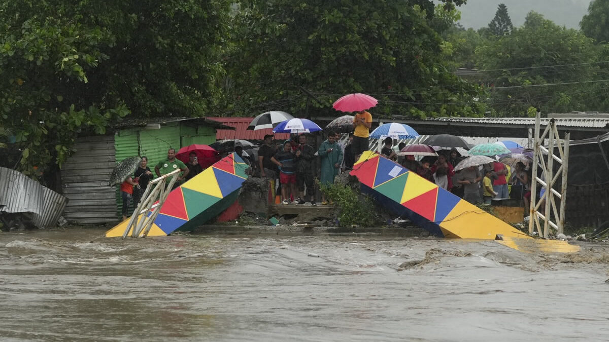 Tormenta tropical Sara afecta a miles de personas en Honduras y Nicaragua