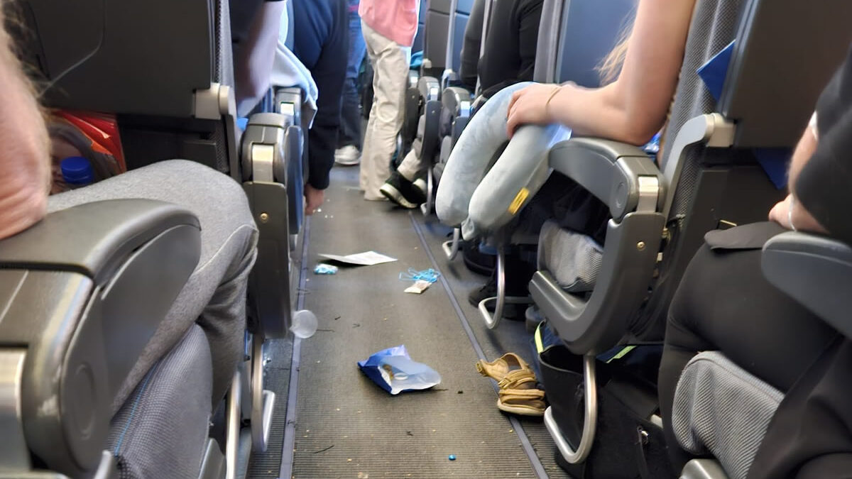 Turbulencia provoca caos en vuelo de SAS, arrojando a los pasajeros al techo