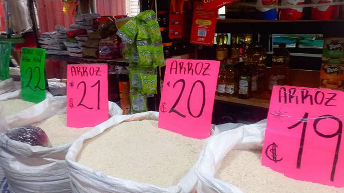 Productos de la canasta básica sin variación de precios en el mercado Oriental