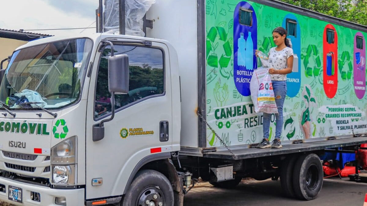 Eco Móvil transforma la educación ambiental en los barrios de Managua