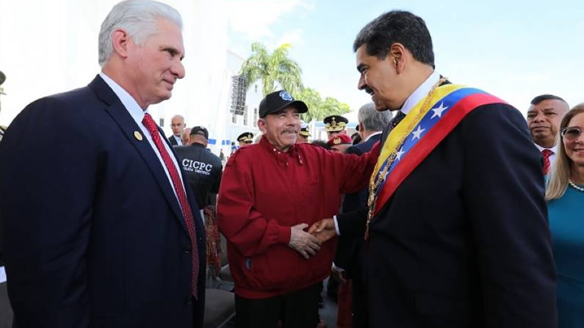 Presidente Daniel Ortega asiste a juramentación de su homólogo venezolano Nicolás Maduro