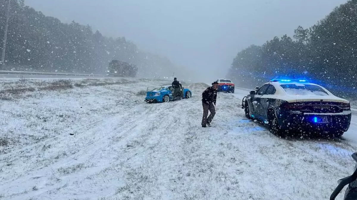 Tormenta invernal provoca al menos 10 muertes y severas afectaciones en EE.UU. 