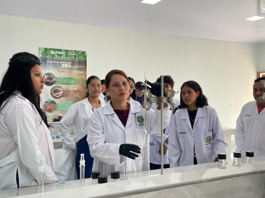 Nuevo recinto universitario impulsa la educación rural y desarrollo ...