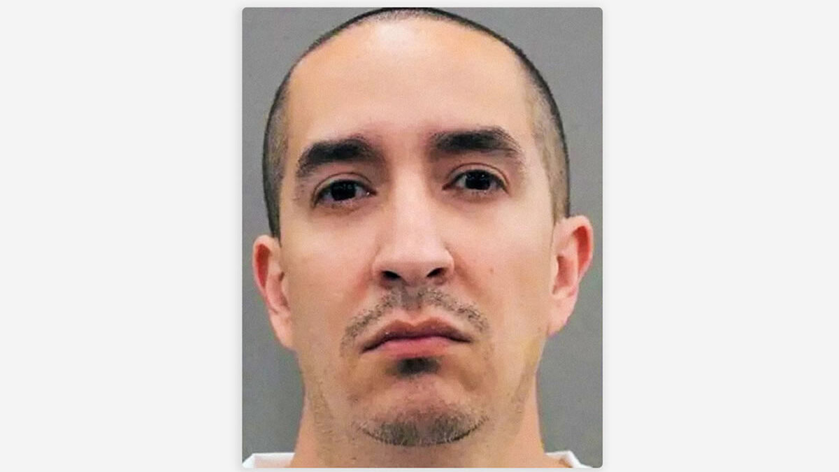 Hombre muere intoxicado en tribunal de Texas antes de escuchar su condena