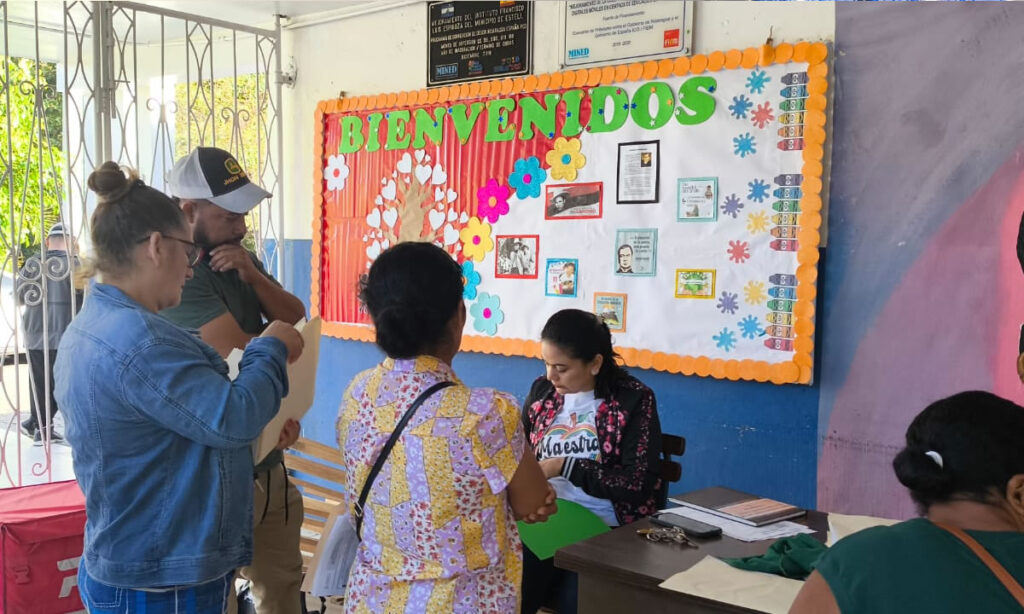 Estudiantes de Estelí regresan a clases con entusiasmo este 2026