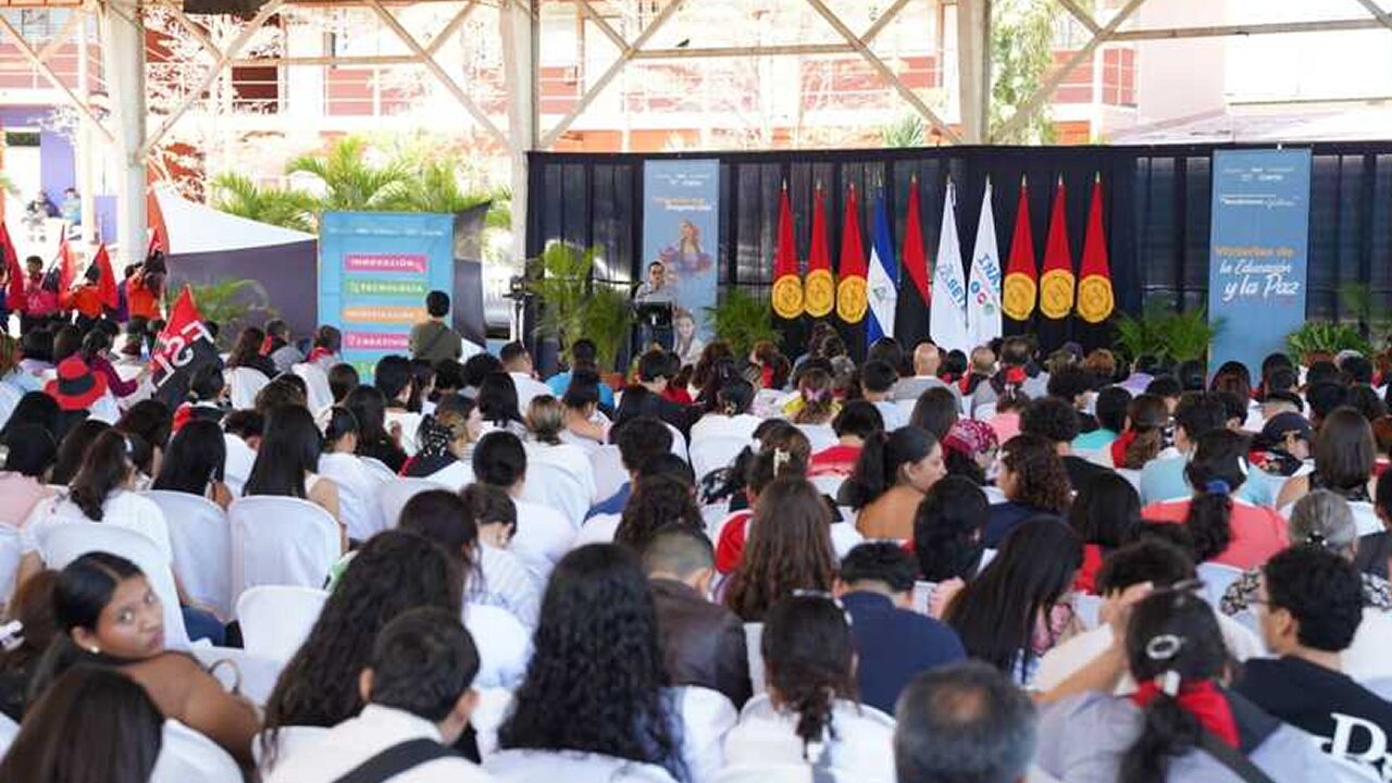 Gobierno destaca 46 aniversario de la Cruzada Nacional de alfabetización