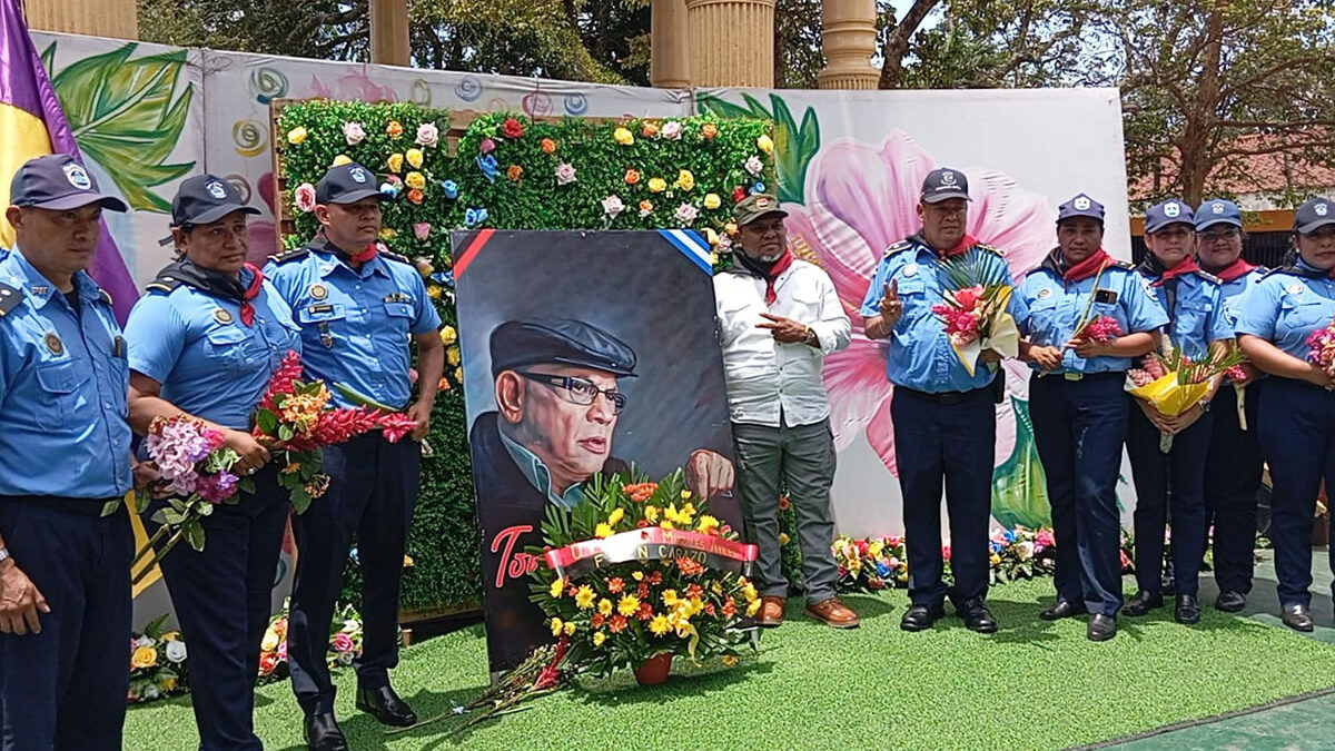 Carazo rinde homenaje al Comandante Tomás Borge en su 14 aniversario