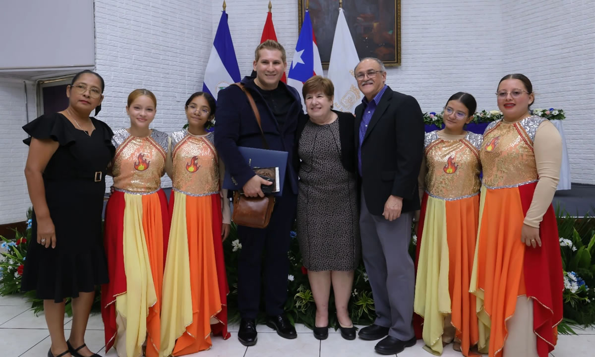 Doris Myrna Ávila es declarada “huésped distinguida” de Managua