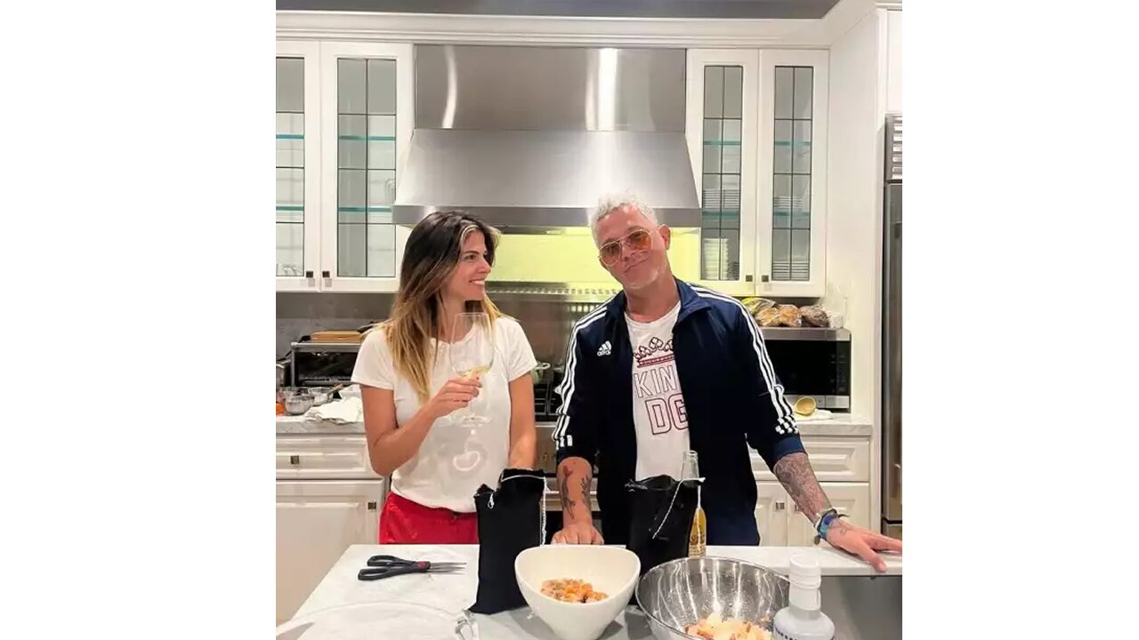 Alejandro Sanz y Stephanie Cayo disfrutan en Machu Picchu