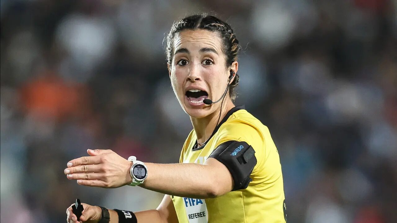 México hace historia en el arbitraje rumbo al Mundial 2026 con César Ramos y Katia García
