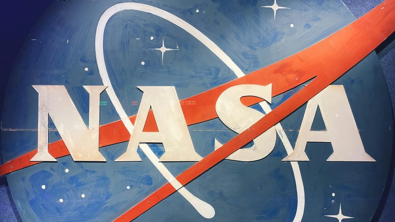 Niña de 10 años pide a la NASA que Plutón vuelva a ser planeta y se hace viral