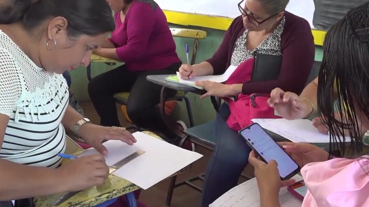 Capacitaciones Día del Libro y homenajes a Josefa Toledo destacan desde el Mined