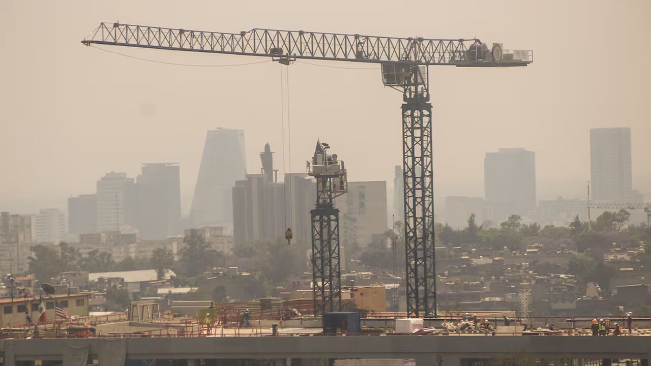 México activa contingencia ambiental por ozono en la capital