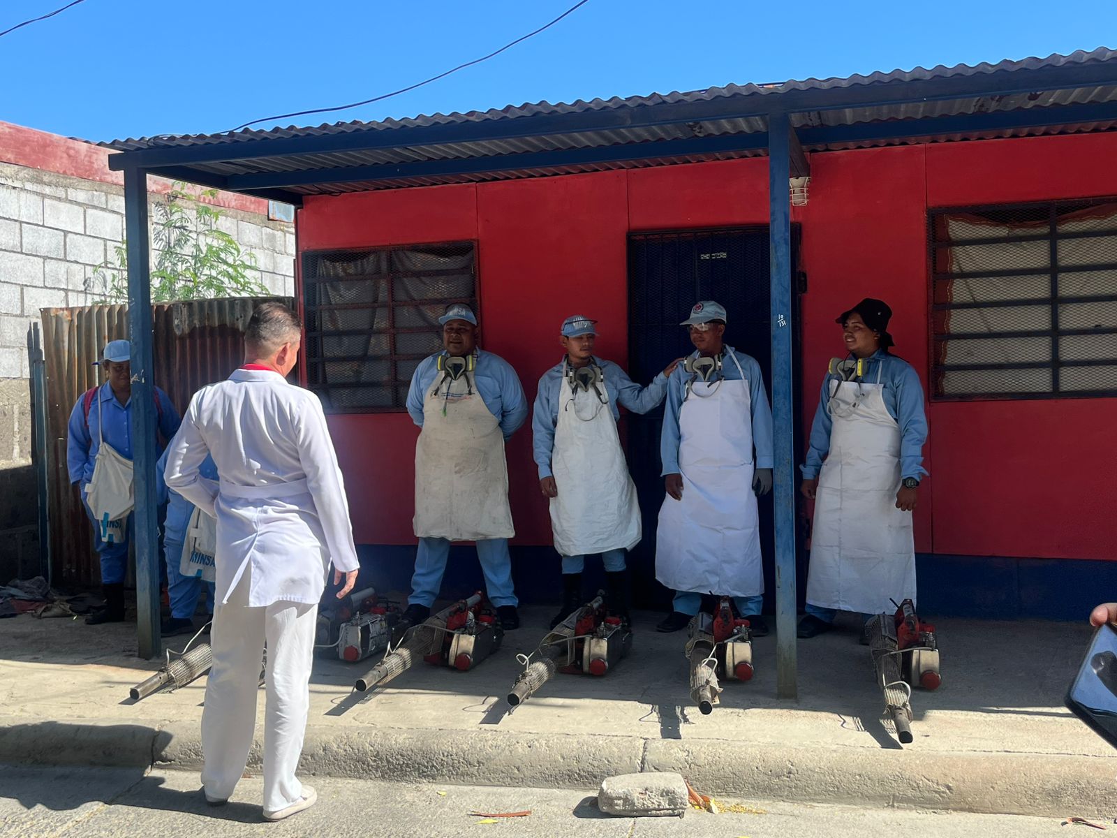 Prevención del dengue llega a 700 viviendas en barrio 31 Aniversario