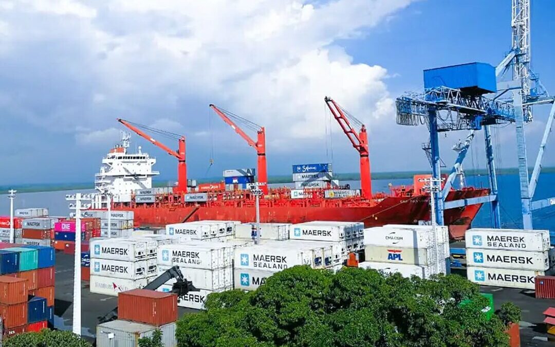 Puertos nicaragüenses movilizan más de 95 mil toneladas de carga