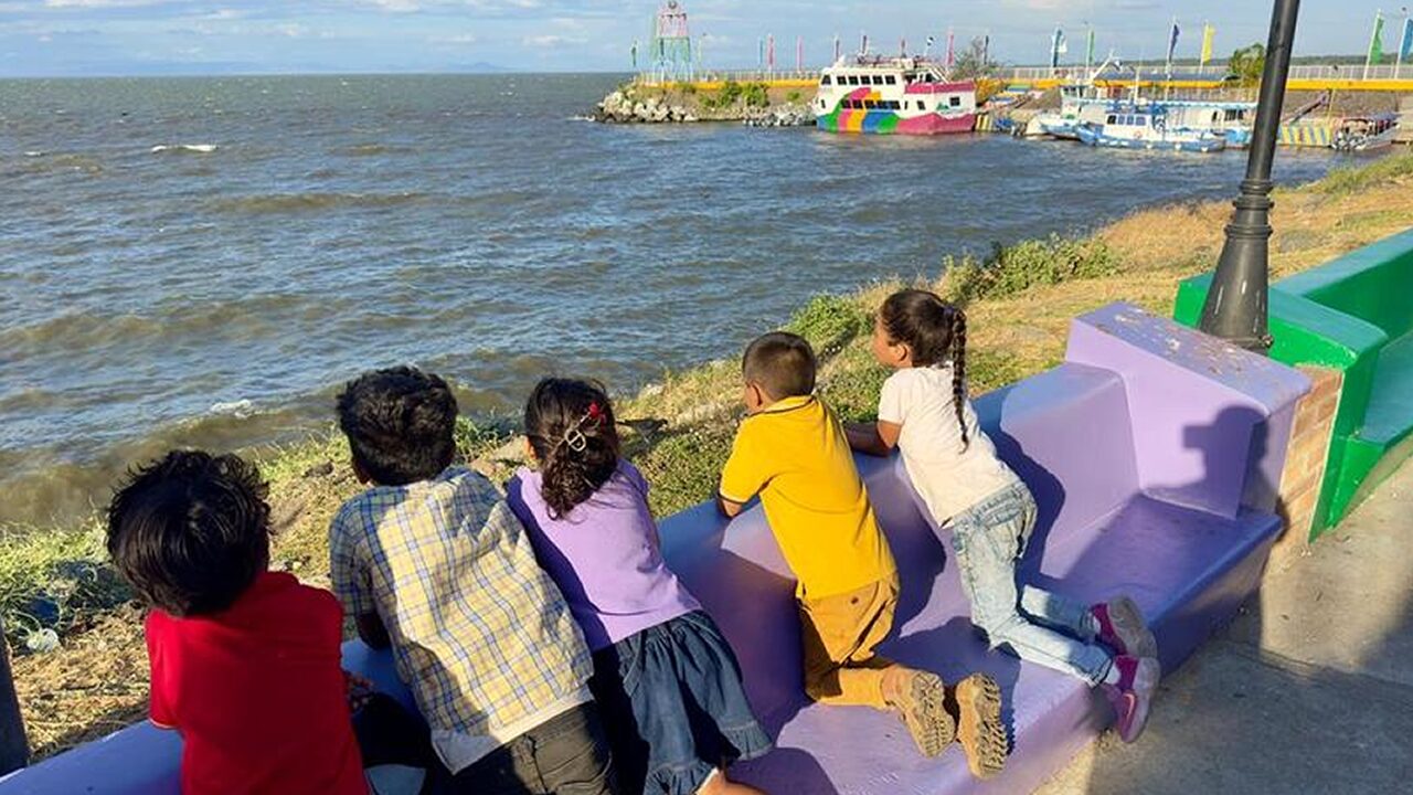 Puerto Salvador Allende punto de encuentro familiar en la capital