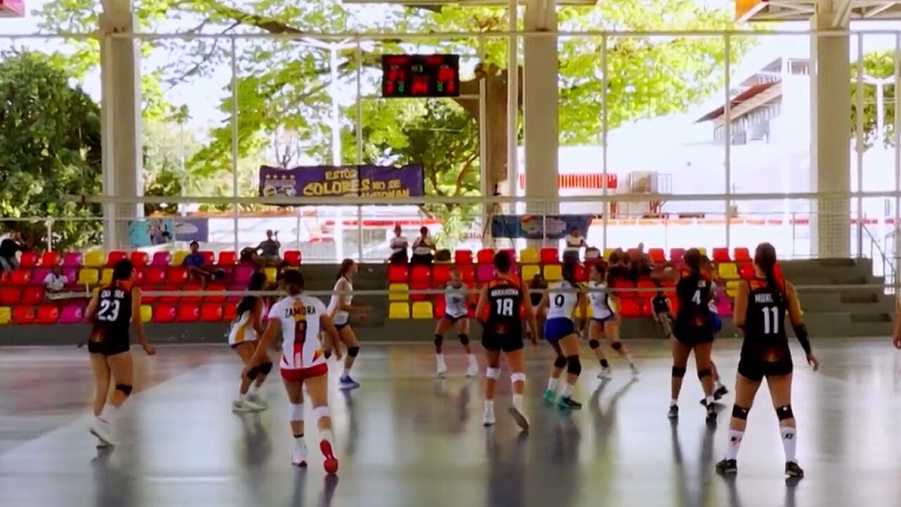 Familias aprovechan sus días de descanso para visitar el Parque Las Piedrecitas