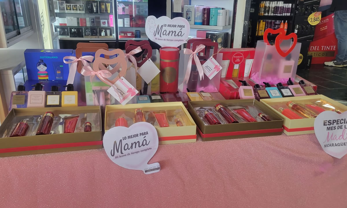 Comerciantes del Roberto Huembes lanzan promociones para las madres