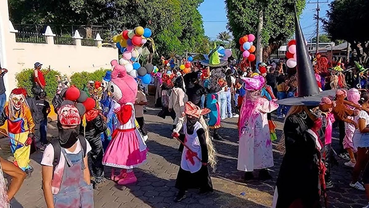Diriá celebra su tradicional Torovenado en honor a la Virgen de los Desamparados