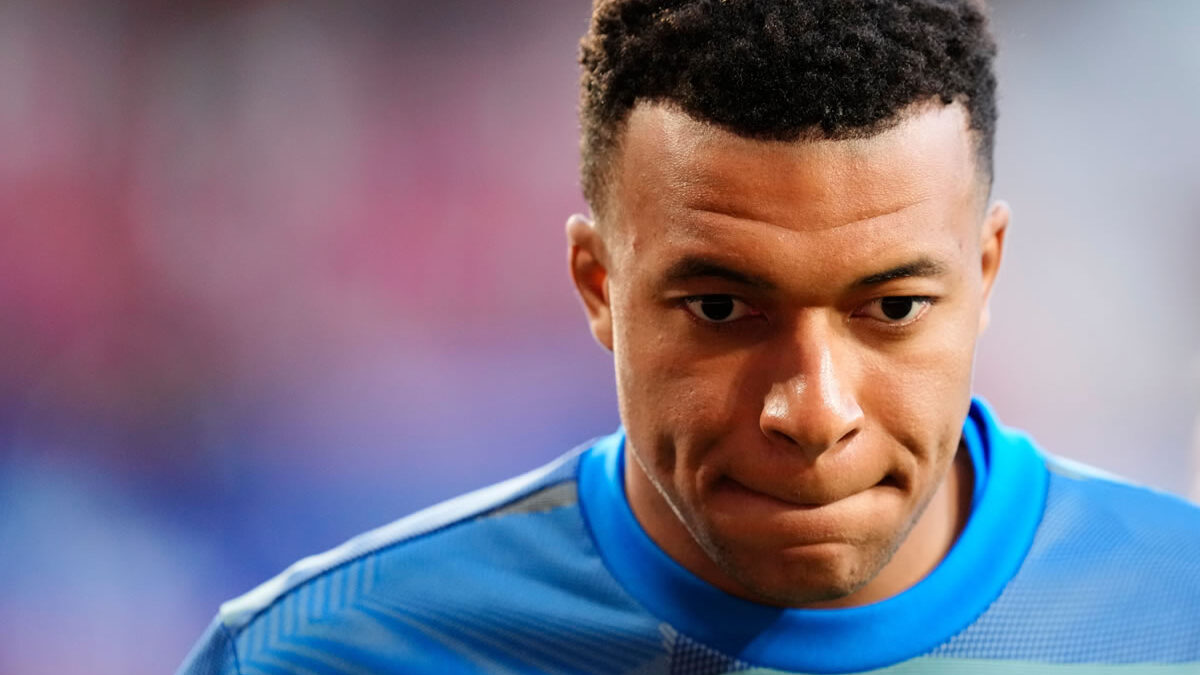 Mbappé responde con firmeza a las críticas por su ausencia en el Real Madrid