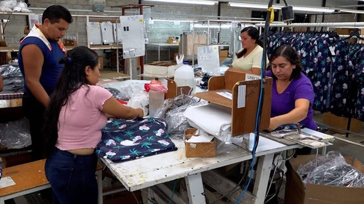 Zona Franca nicaragüense confecciona prendas para almacenes estadounidenses