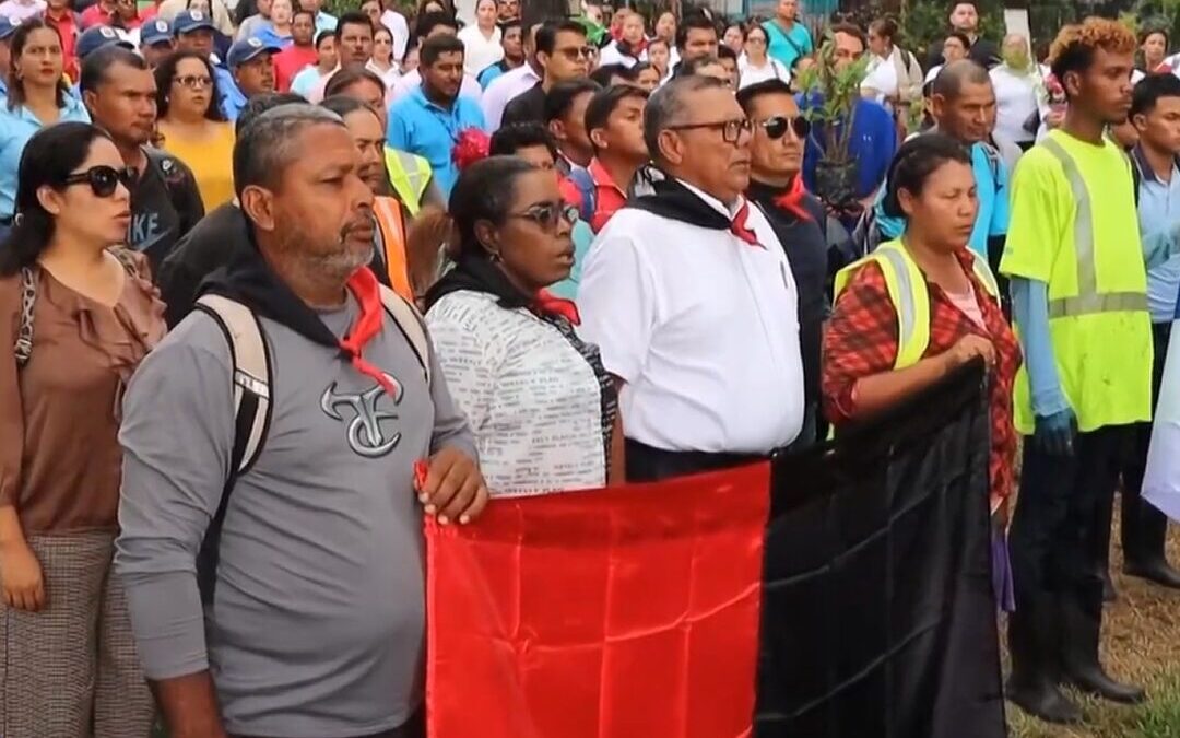 Bluefields rinde homenaje a policías desvividos hace 22 años