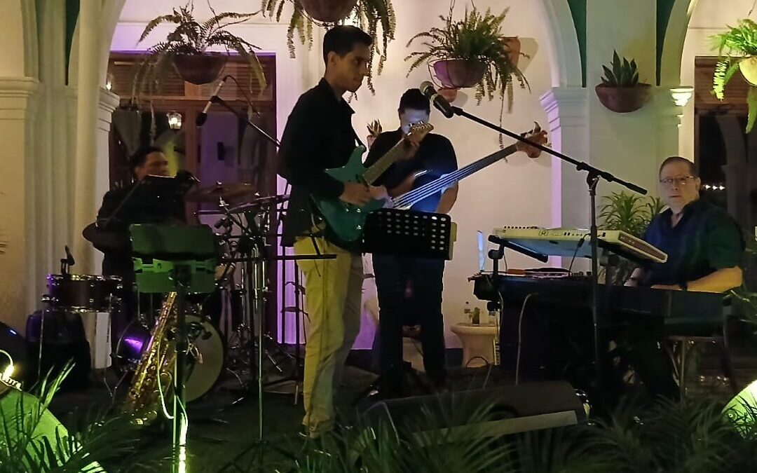 Granada vibra al ritmo del jazz en una noche llena de cultura y talento