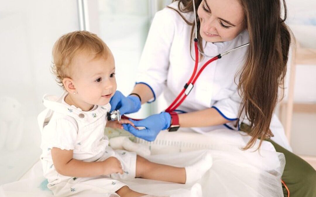 Cada consulta médica puede convertirse en una carga para las madres