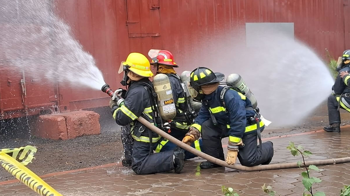 Bomberos Unidos se especializan en investigación del origen de incendios