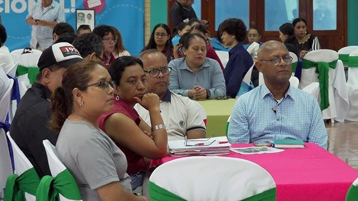 Tecnológicos conmemoran el 90 aniversario de Carlos Fonseca