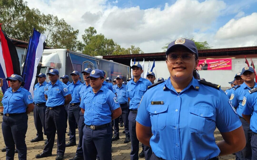 Curso mejora respuesta de bomberos ante sustancias peligrosas