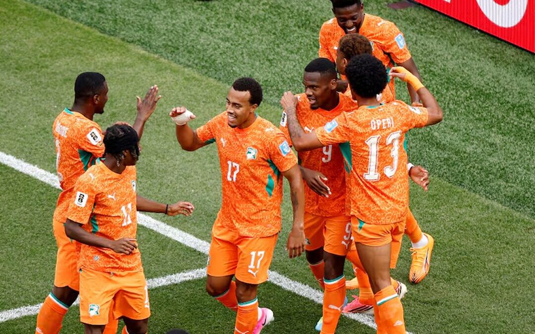 Costa de Marfil arrasa 2-0 a Curazao con doblete de Pépé