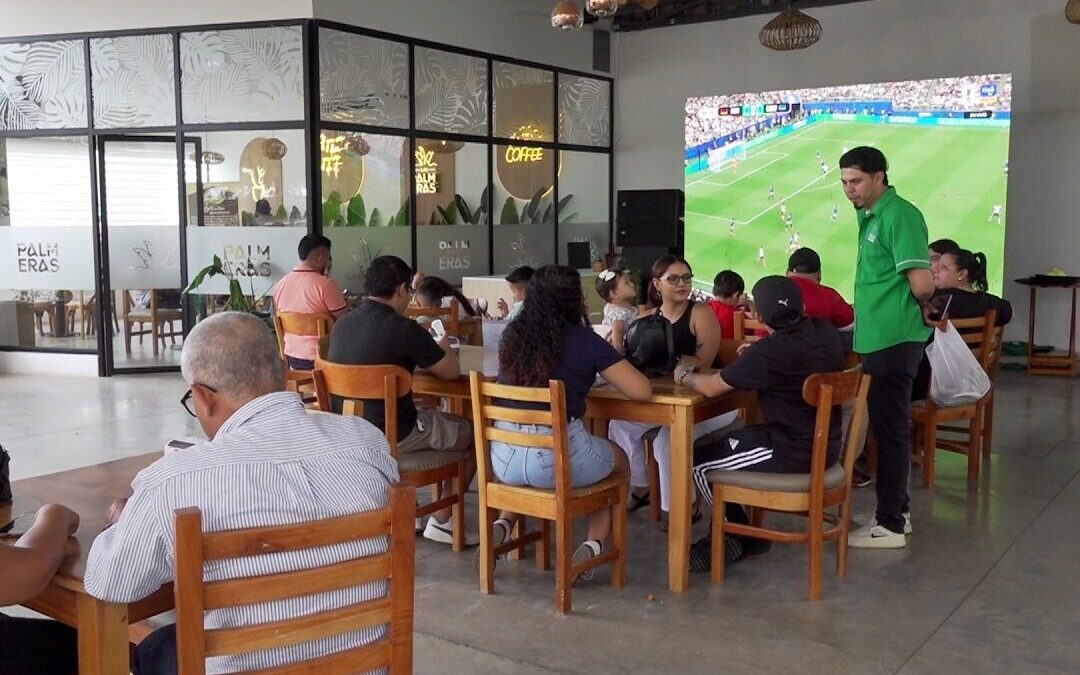 Las Palmeras amplía sus servicios para los aficionados al fútbol