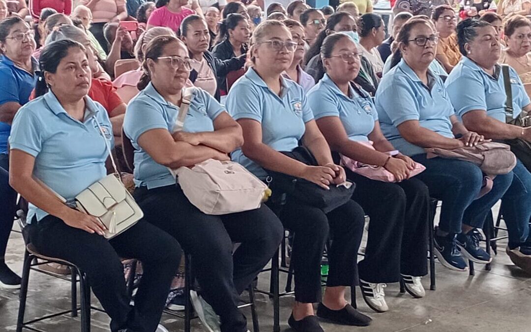 Maestros de Managua se capacitan en herramientas tecnológicas