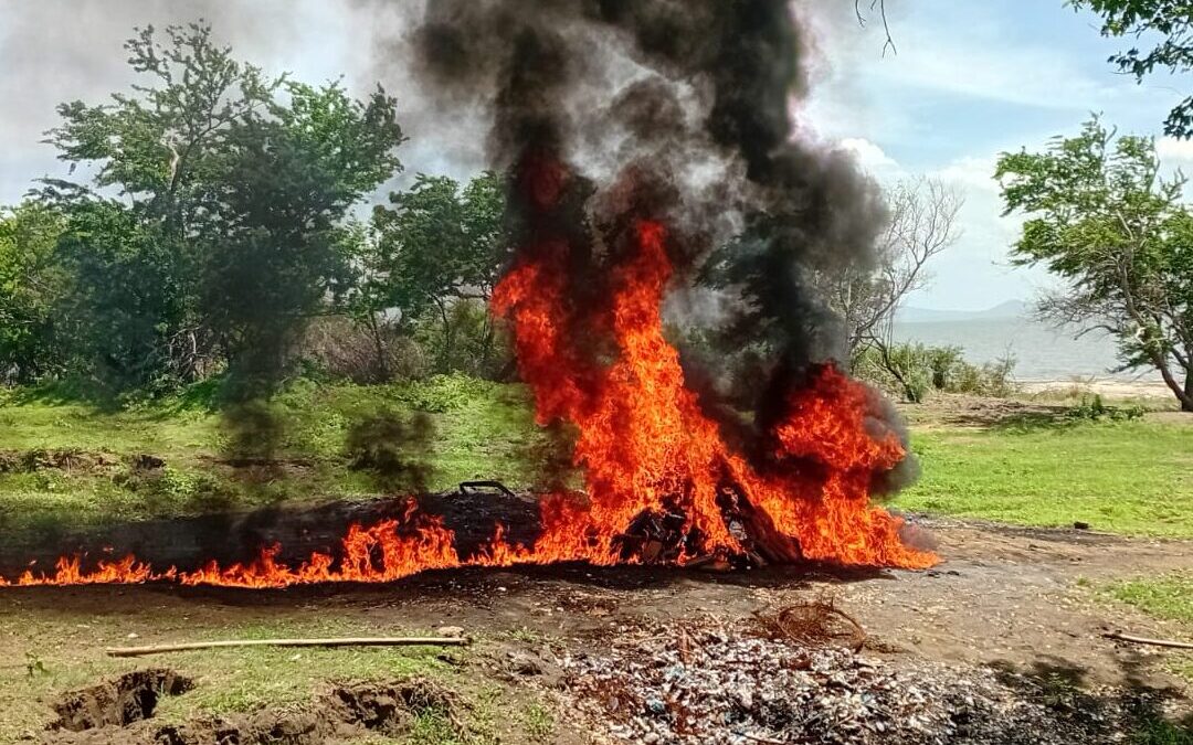 Golpe al narcotráfico: incineran cocaína ocupada en Río San Juan