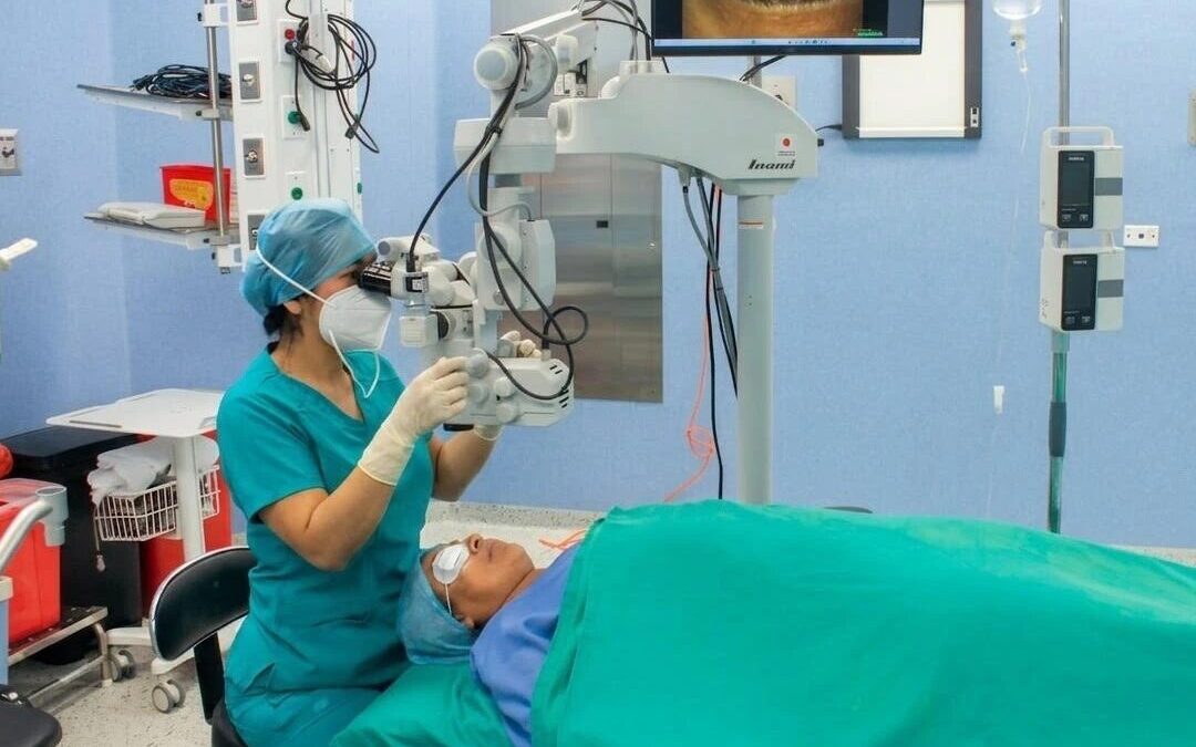 Japón dona equipos especializados para la salud visual a Nueva Guinea