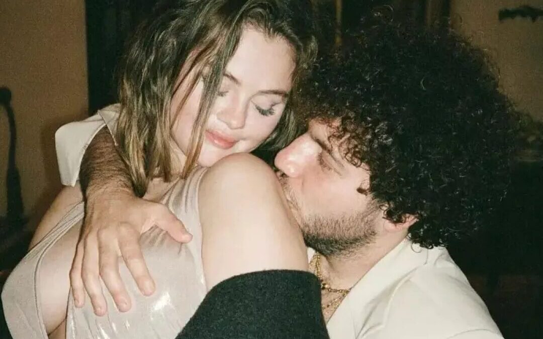 Mamá de Benny Blanco predijo romance con Selena Gomez