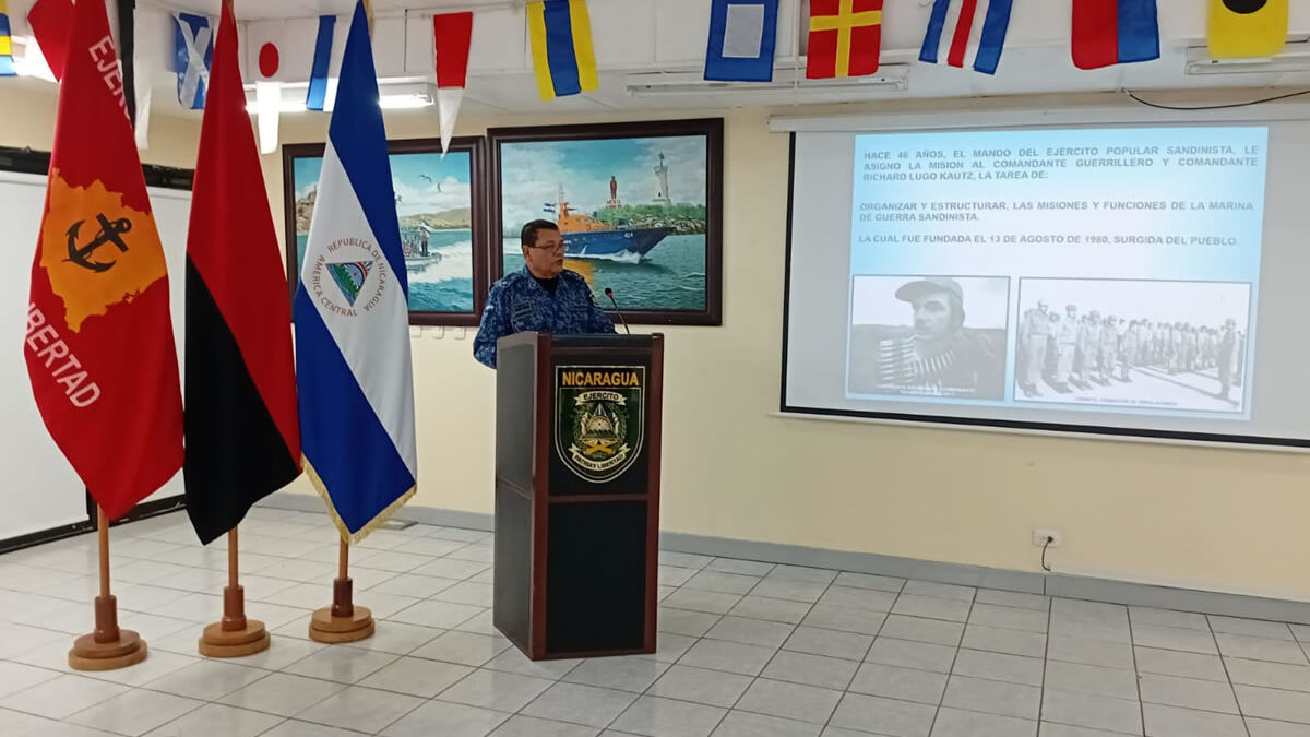 Fuerza Naval cumple 46 años con operaciones de seguridad y control